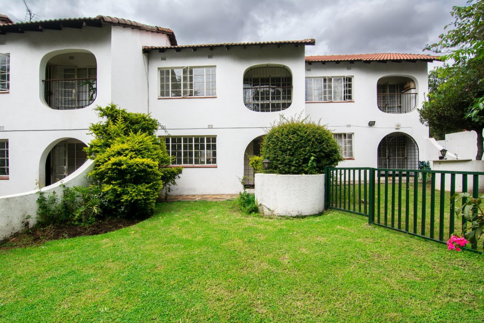 3 Bedroom Apartment in Kew
