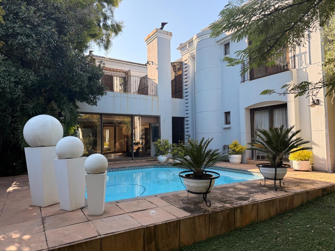 4 Bedroom House in Westlake Estate