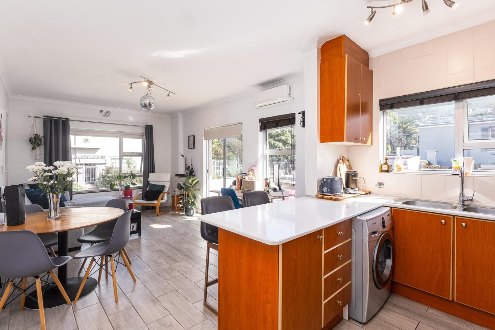 1 Bedroom Apartment in Tamboerskloof