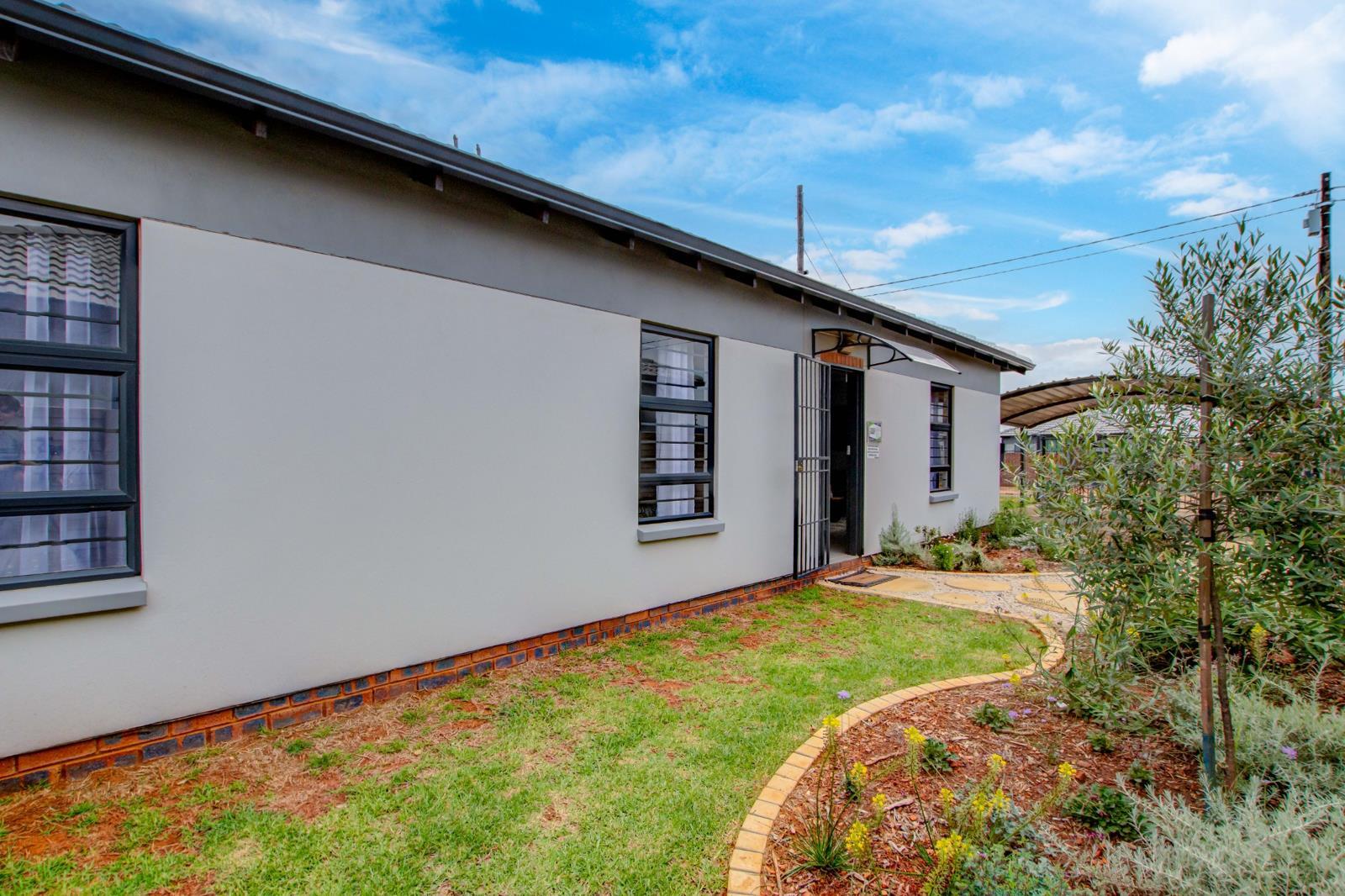 3 Bedroom House in Protea Glen