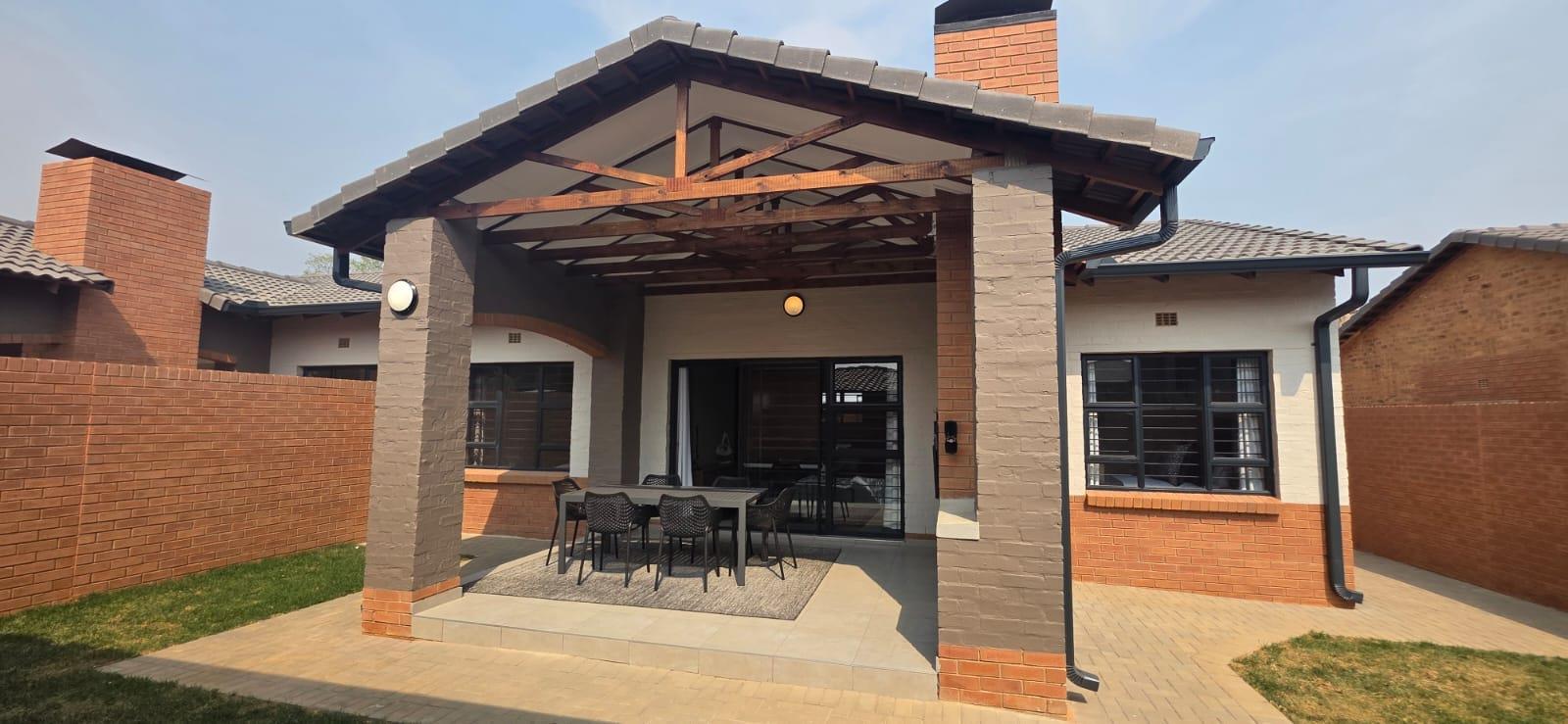 3 Bedroom Simplex in Rietvalleirand