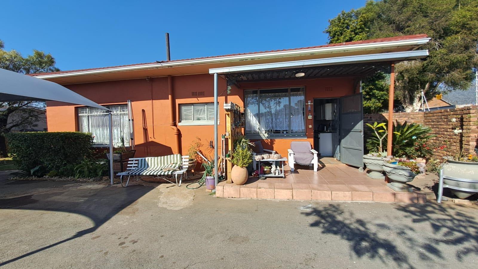3 Bedroom House in Krugersdorp West