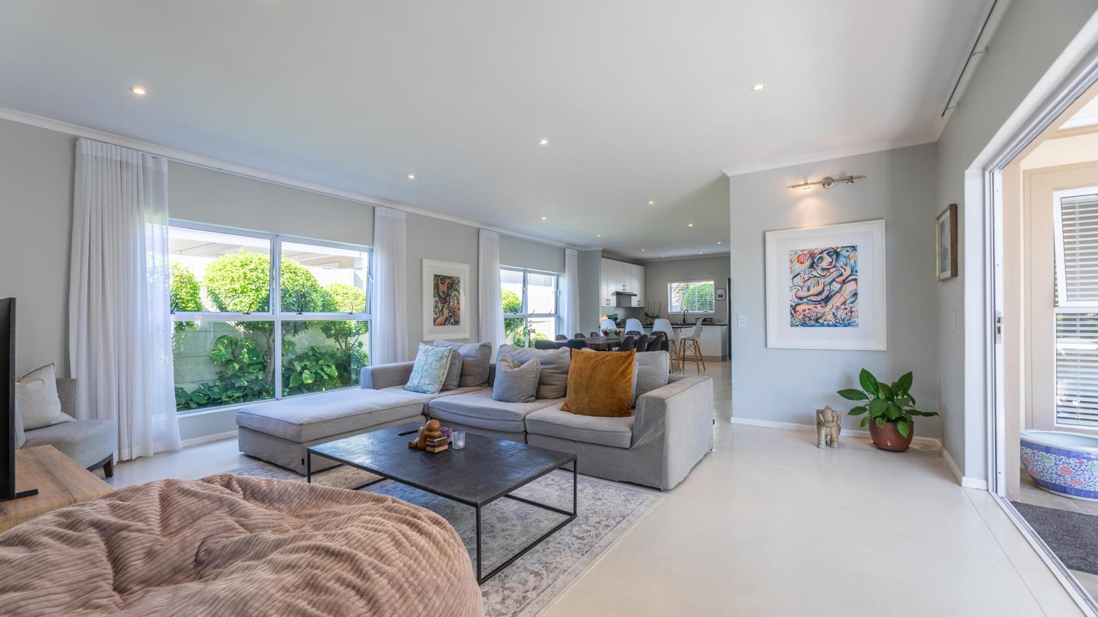 3 Bedroom House in Century City