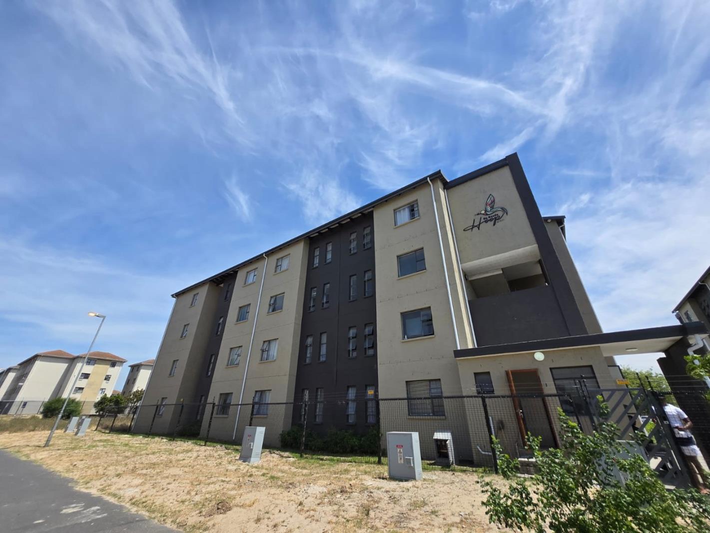 2 Bedroom Apartment in Scottsdene