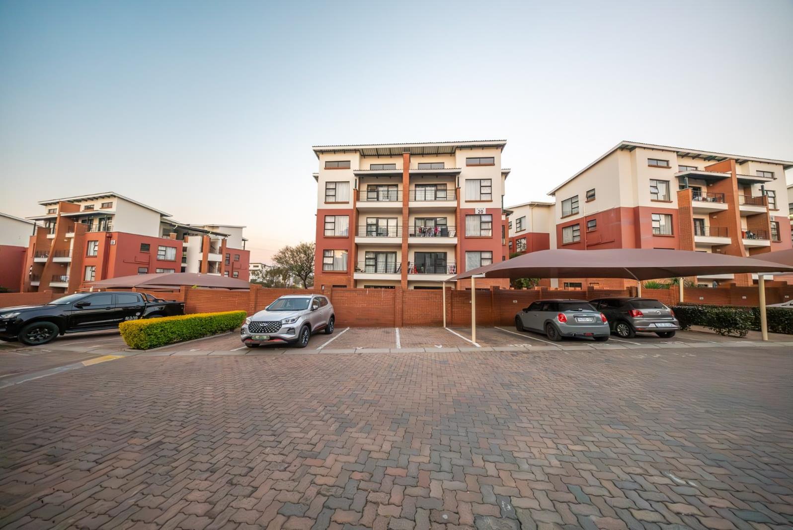 2 Bedroom Apartment in Greenstone Hill