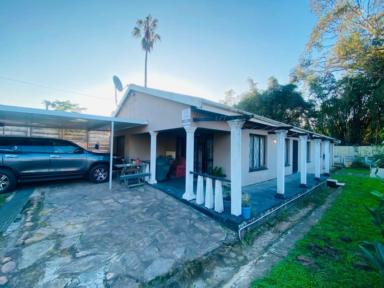 4 Bedroom House in Sea View