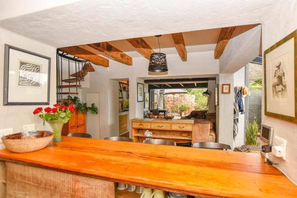 2 Bedroom House in Kalk Bay