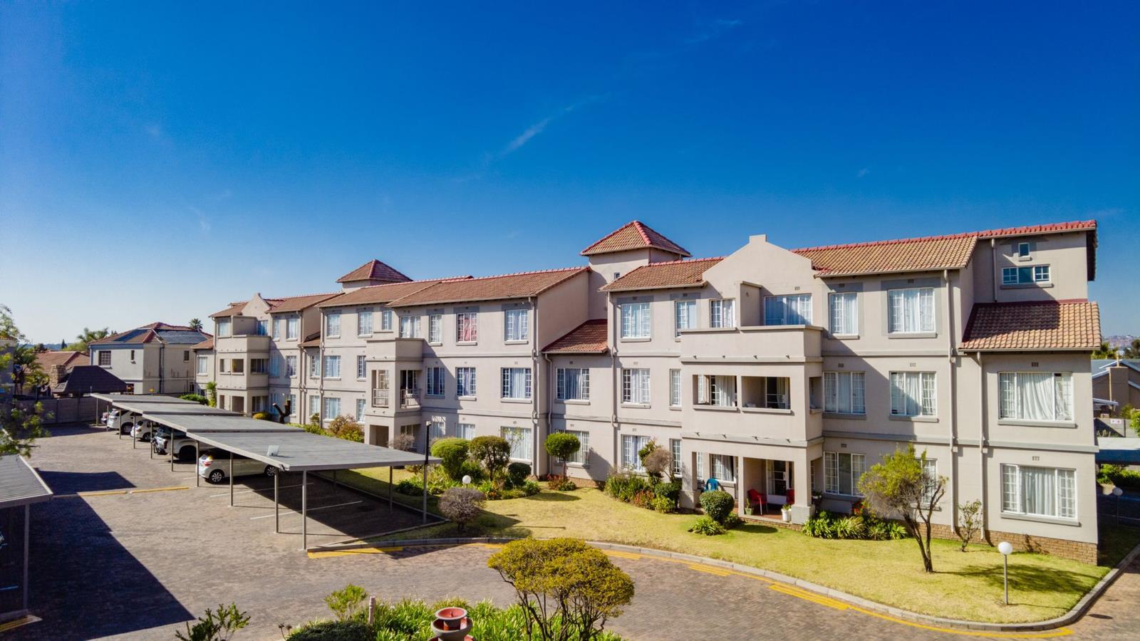 3 Bedroom Apartment in Edenglen