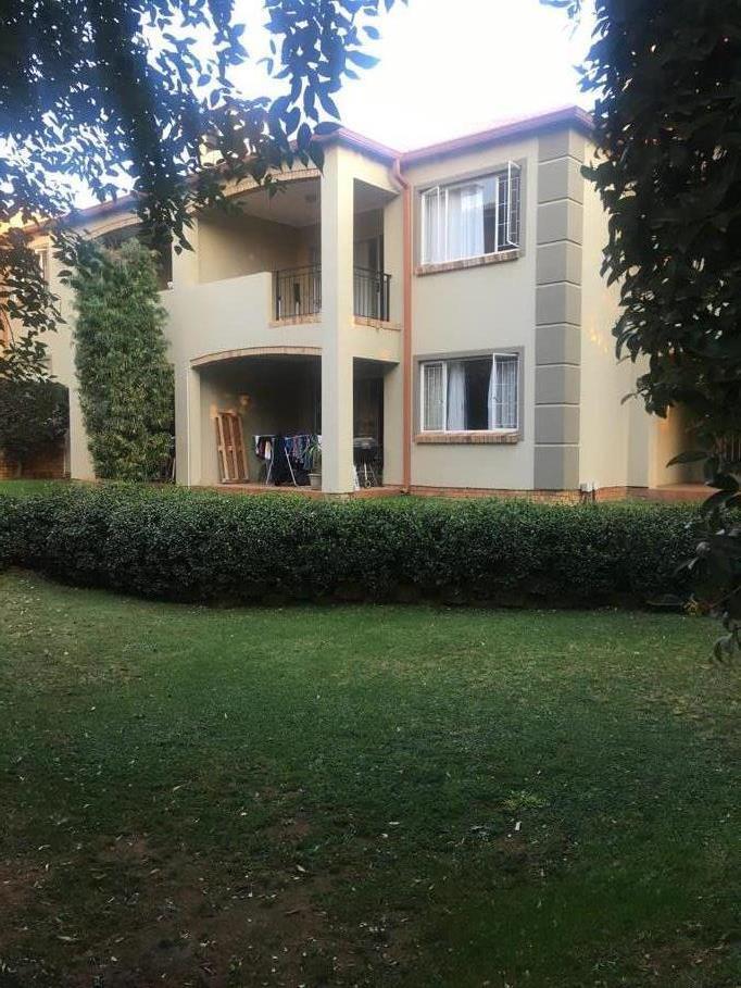 2 Bedroom Duplex in Linden