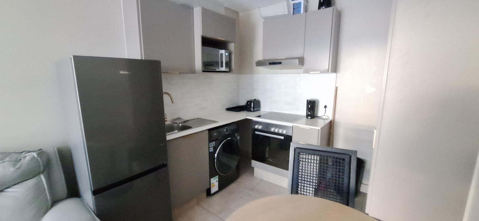 1 Bedroom Apartment in Sandton Central