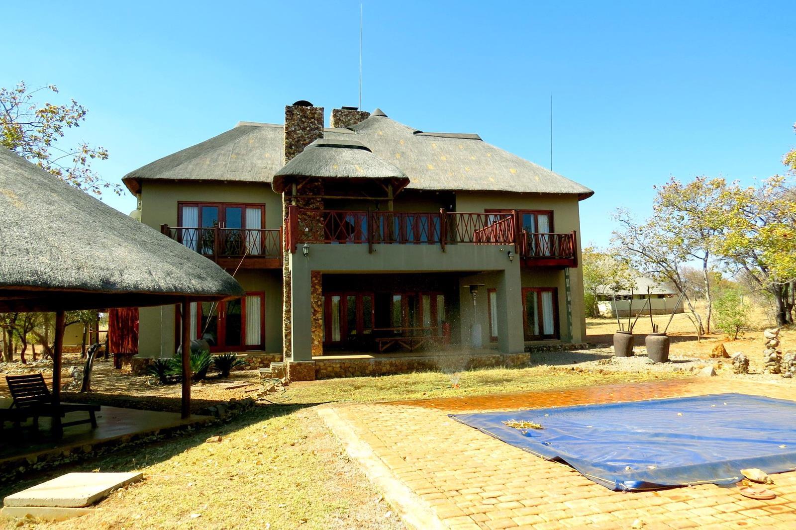 4 Bedroom House in Zebula Golf Estate