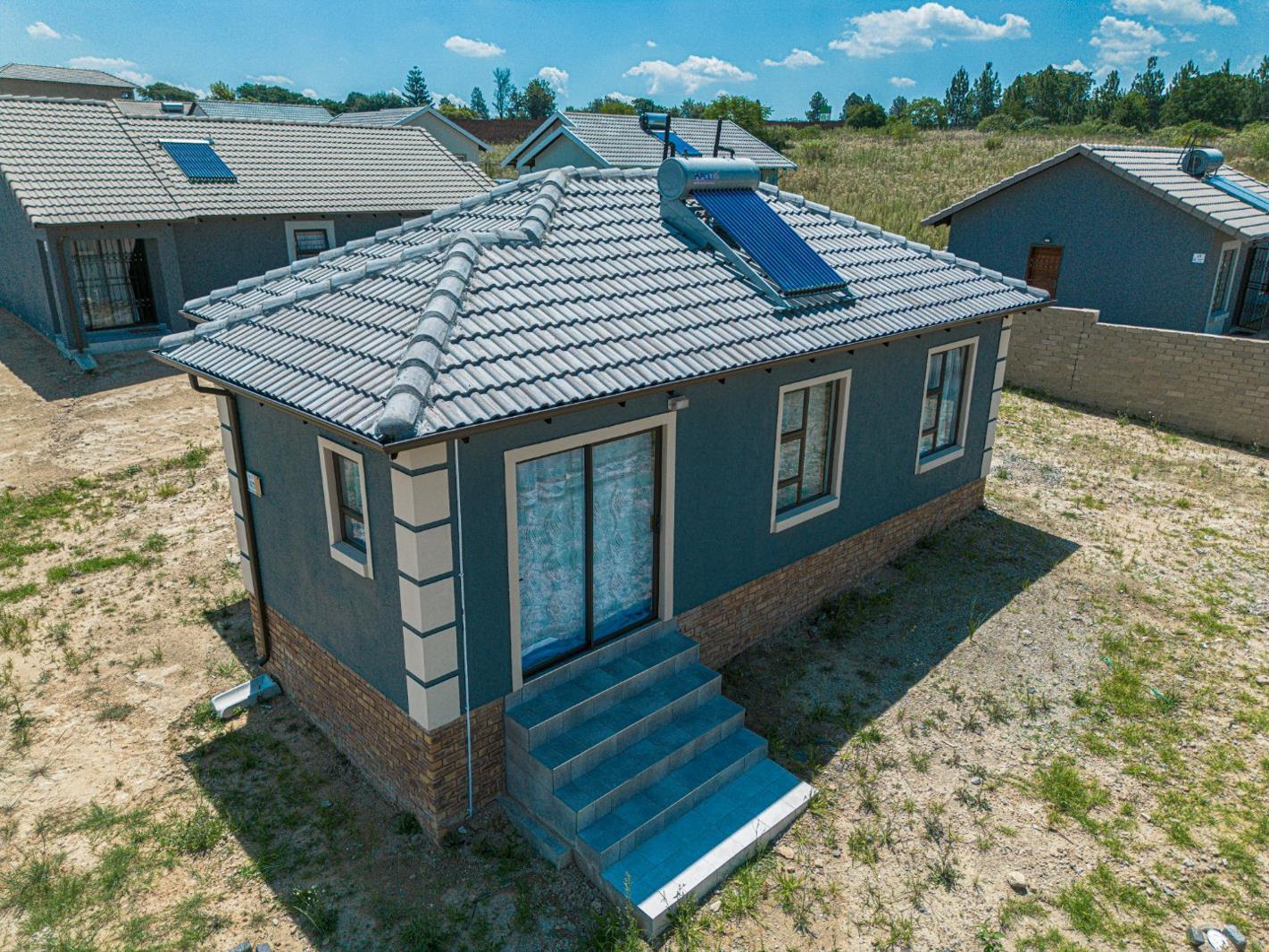 2 Bedroom House in Crystal Park