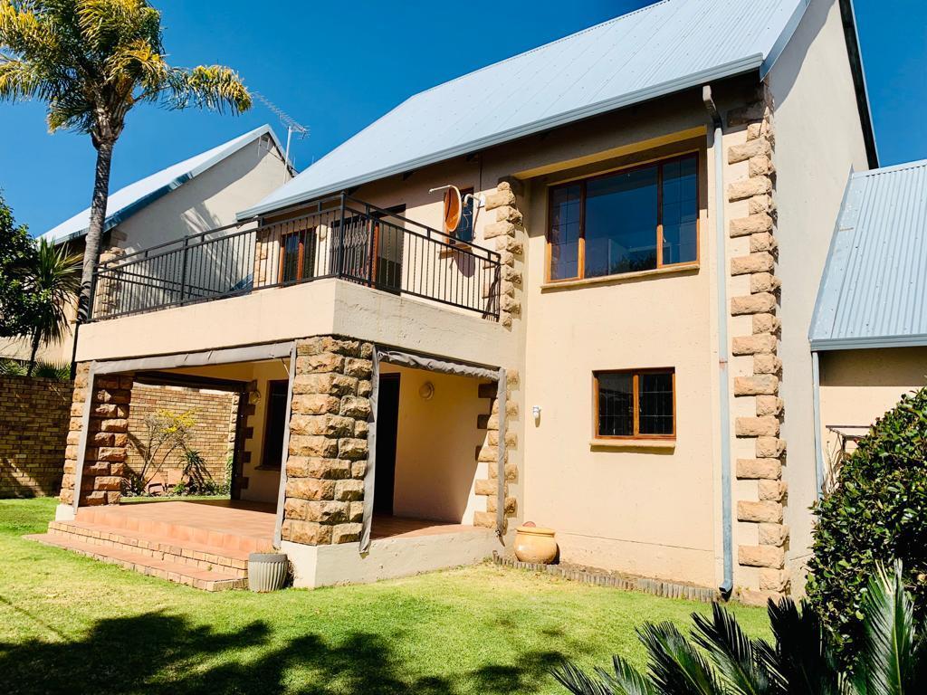 3 Bedroom Townhouse in North Riding