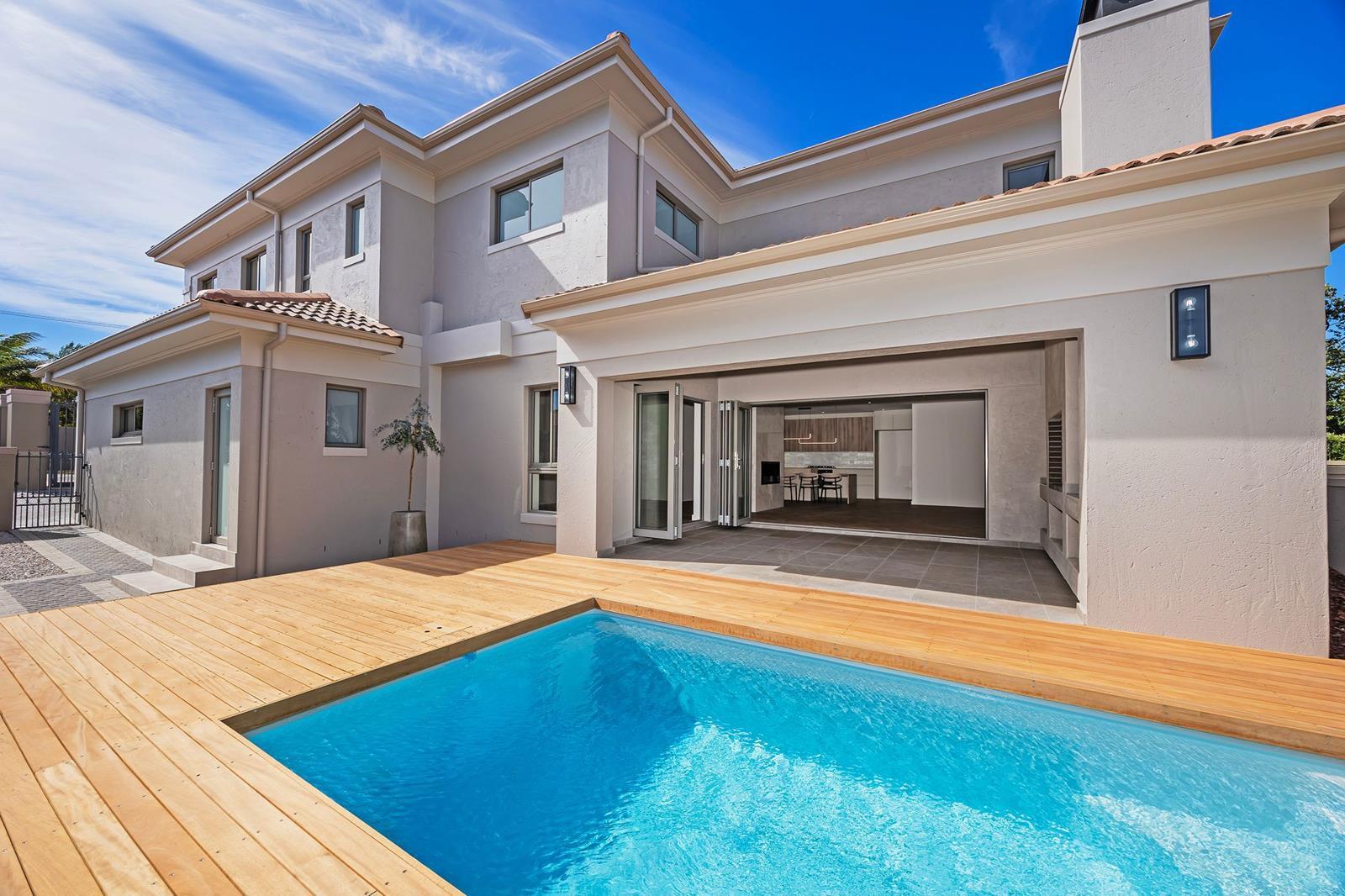 4 Bedroom House in Vierlanden