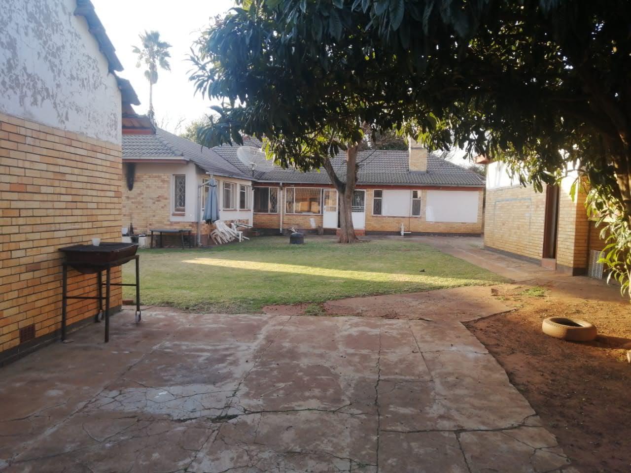 4 Bedroom House in Dalview