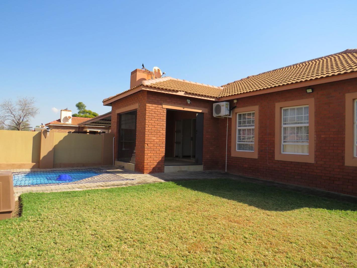 3 Bedroom House in Lephalale (Ellisras)