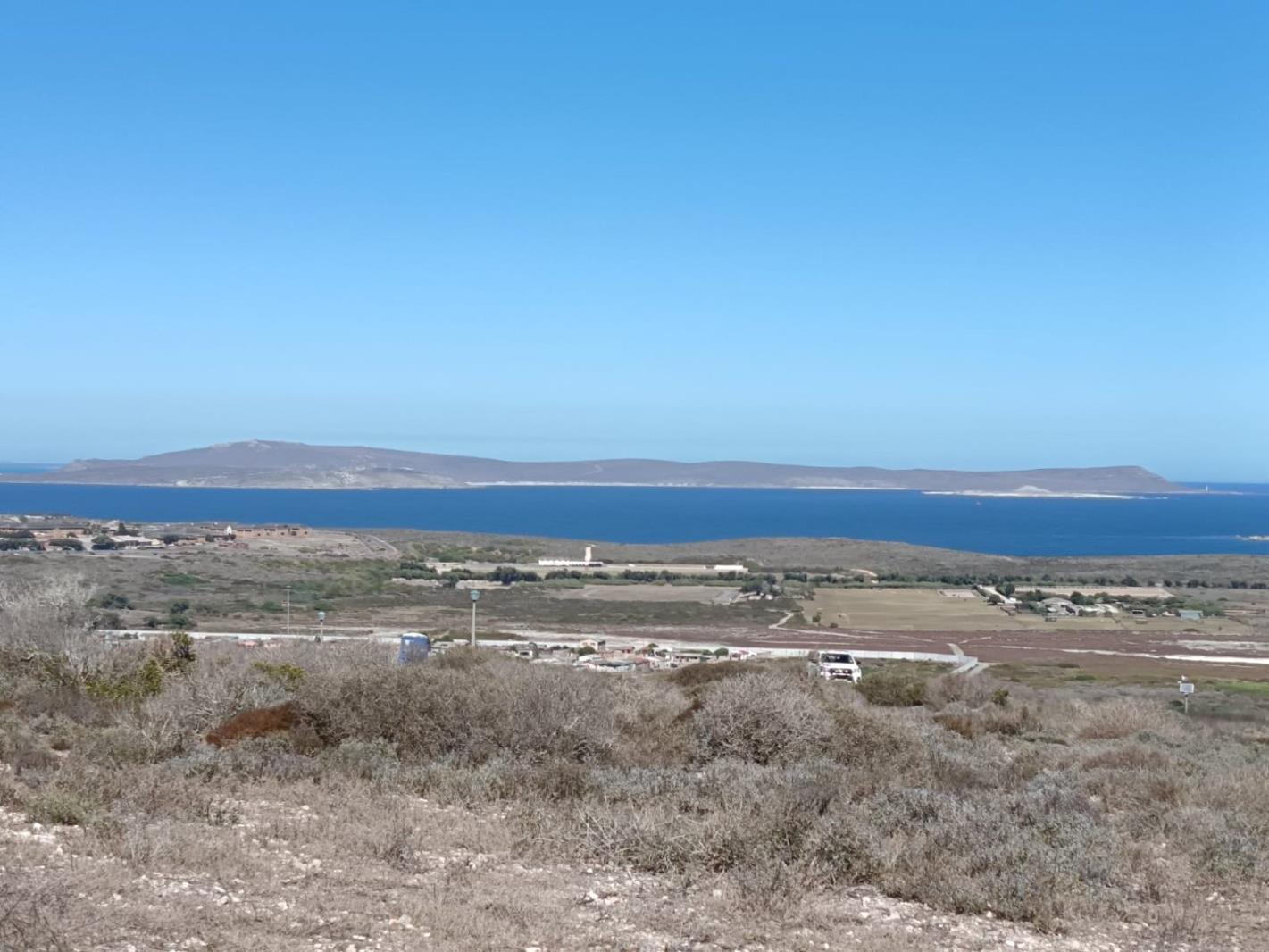 644 m² Land available in Hoogland