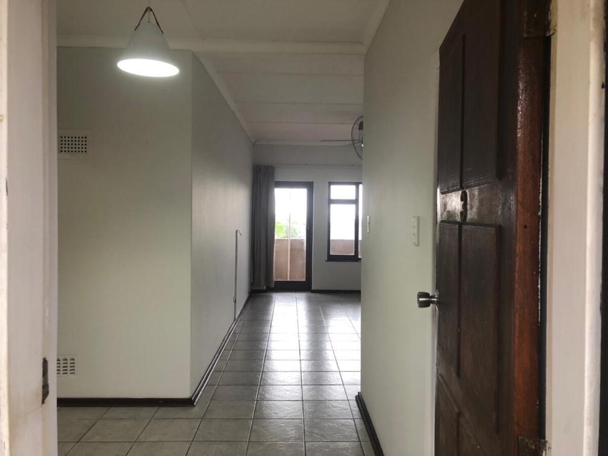 1 Bedroom Apartment in Uvongo