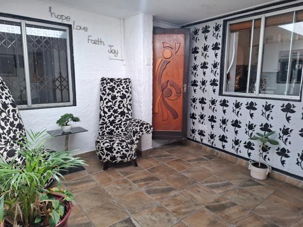 4 Bedroom House in Brackendowns