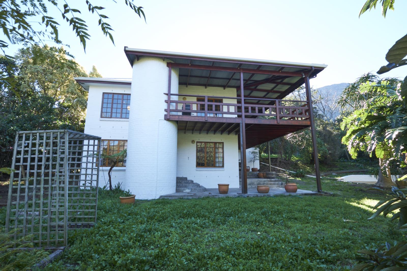 3 Bedroom House in Hout Bay Central
