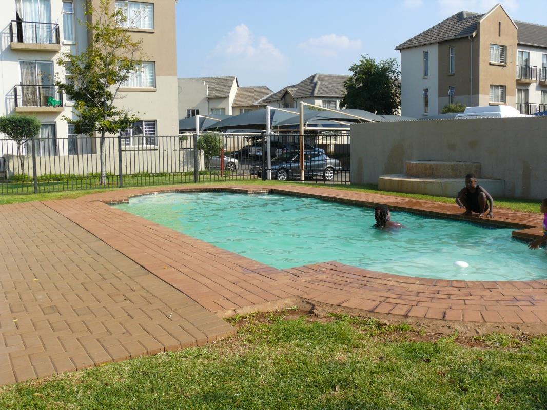 2 Bedroom Apartment in Klippoortjie