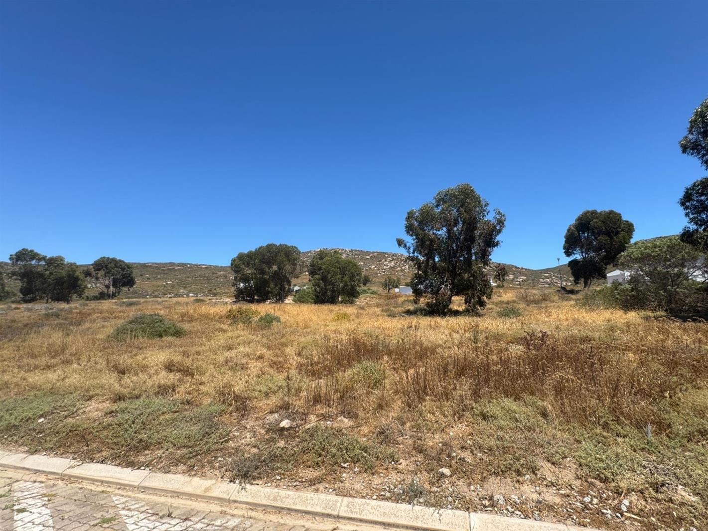 425 m² Land available in St Helena Views