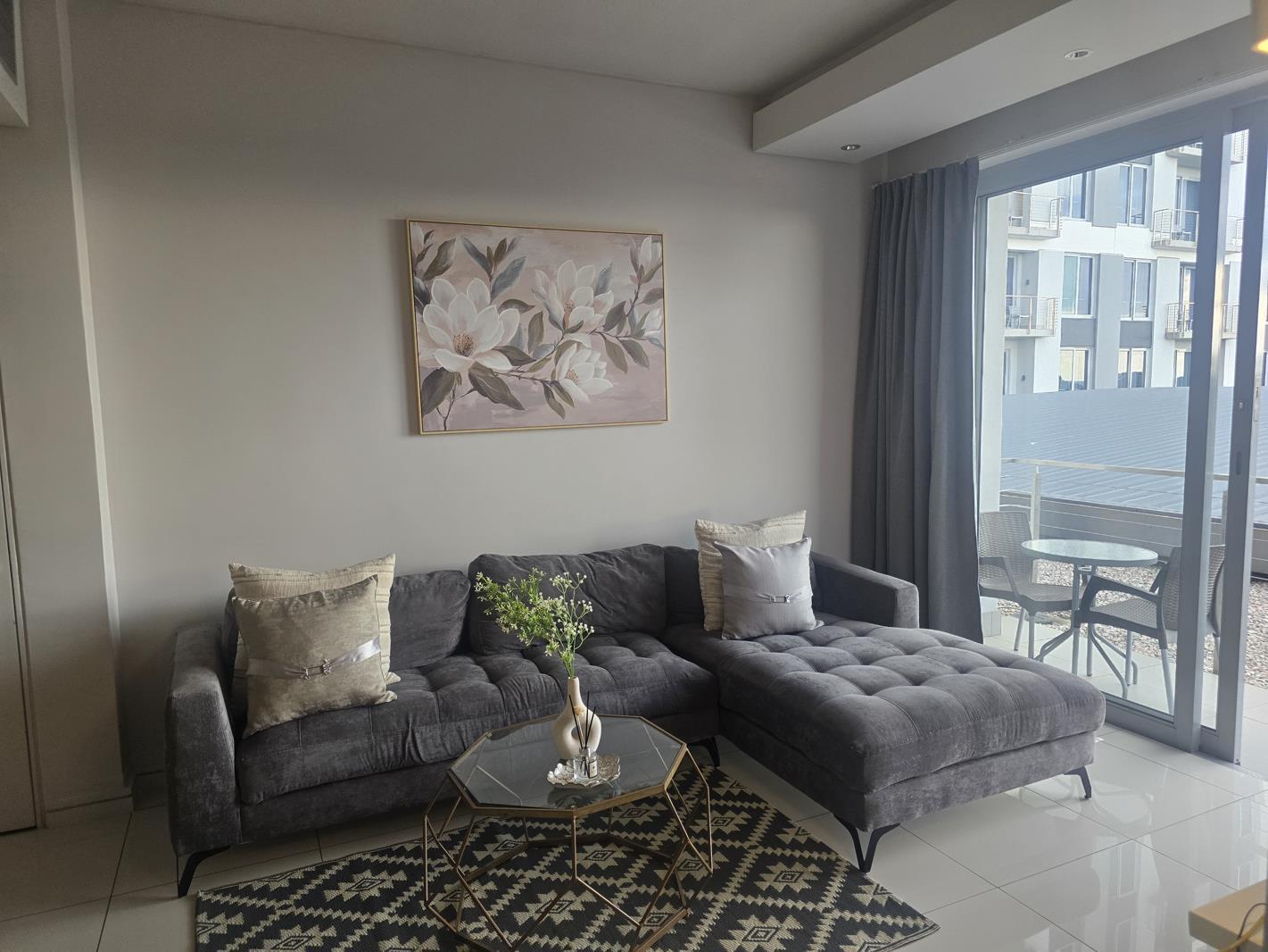 2 Bedroom Apartment in Sandown