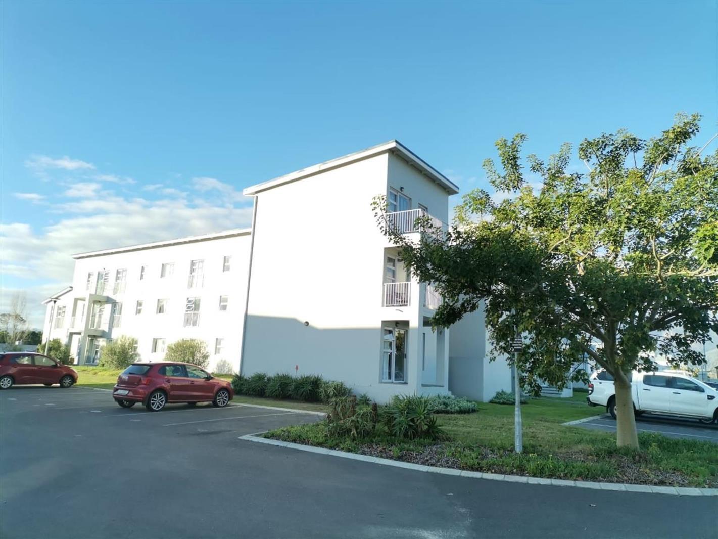 1 Bedroom Apartment in Klein Parys