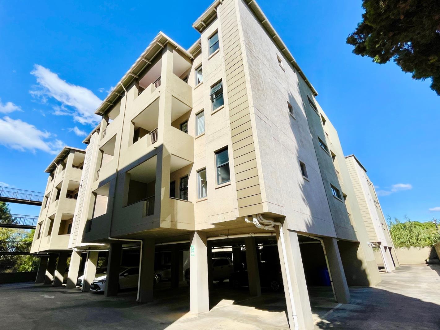 2 Bedroom Apartment in Hatfield