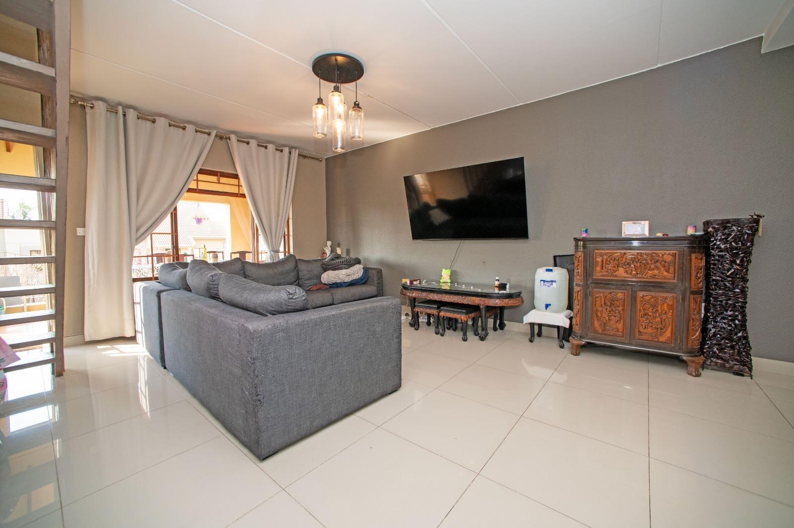 3 Bedroom Townhouse in Bedfordview