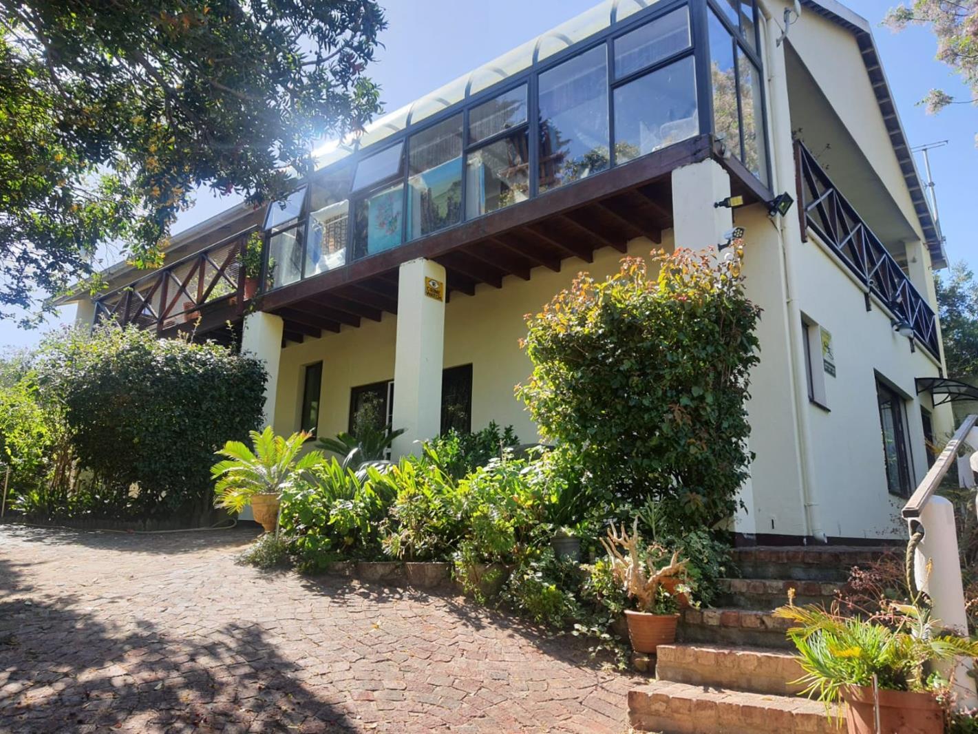 4 Bedroom House in Groenvallei