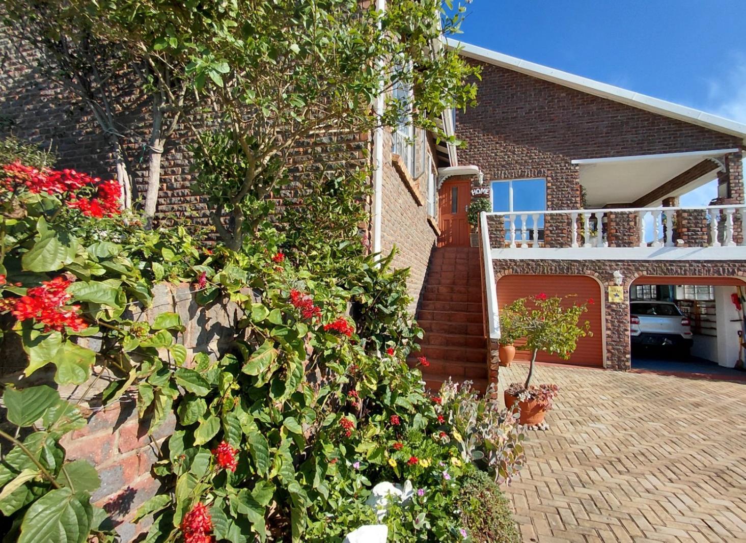 4 Bedroom House in Wavecrest