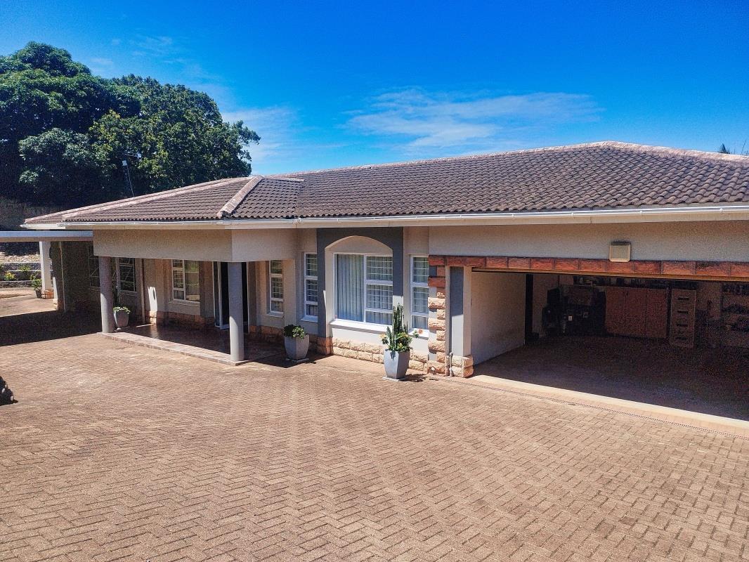4 Bedroom House in Shelly Beach