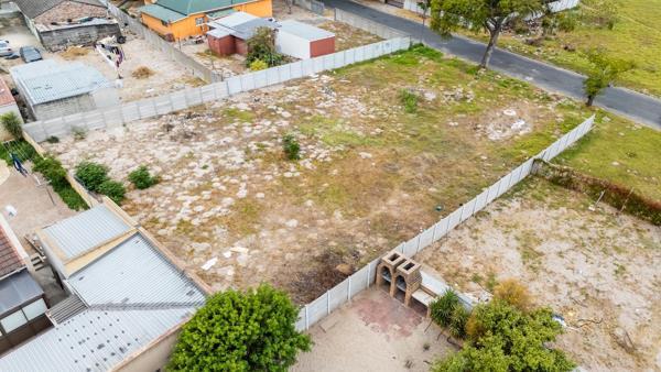 1 139 m² Land available in Oakdene