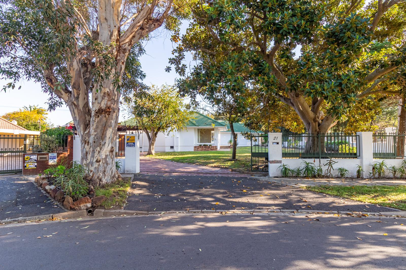 4 Bedroom House in Pinelands