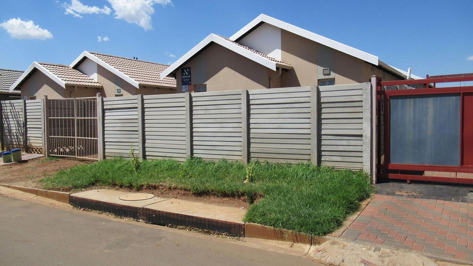 2 Bedroom House in Sky City