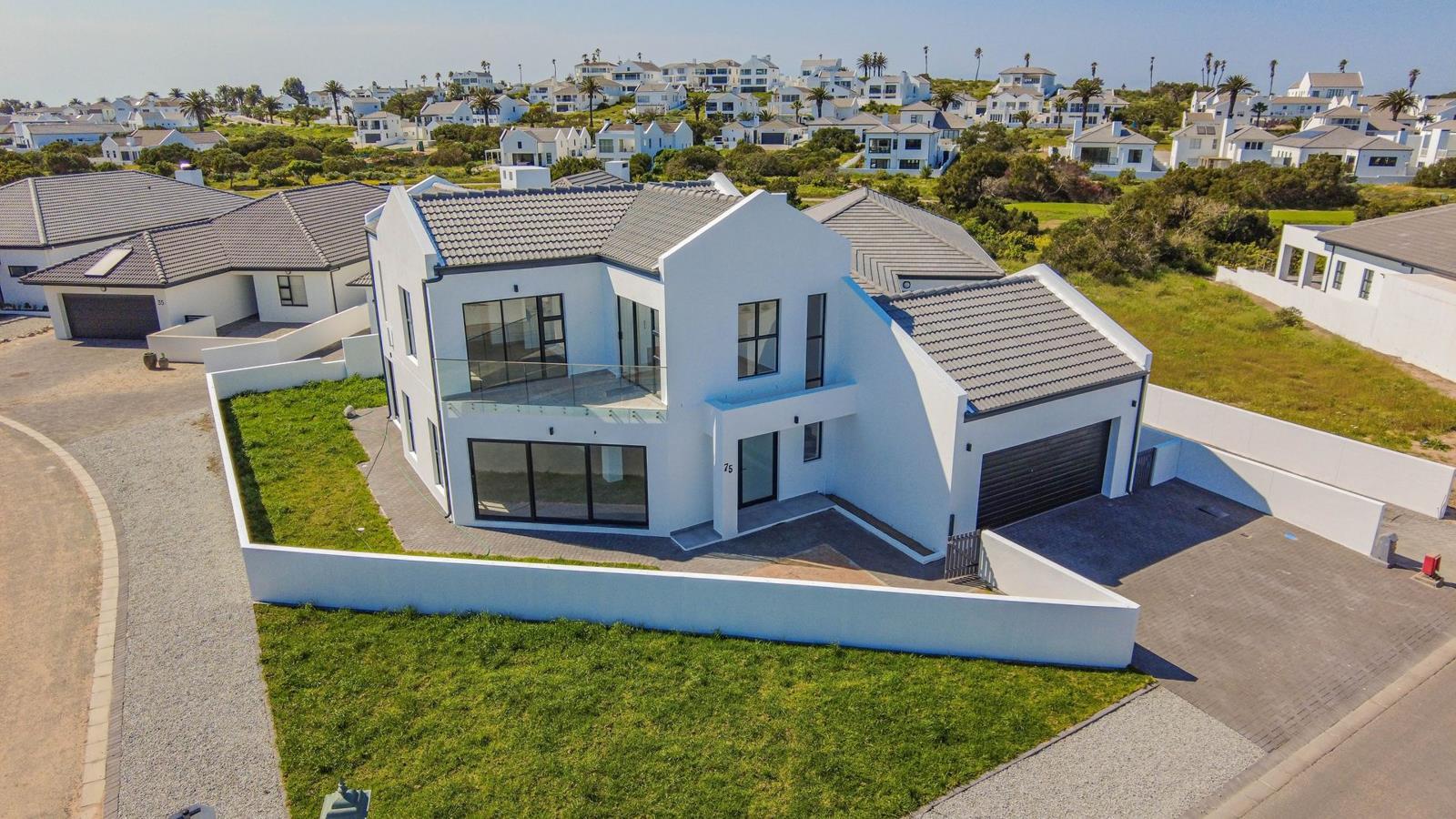 3 Bedroom House in Shelley Point