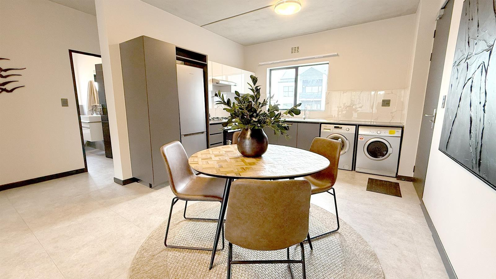 2 Bedroom Apartment in Helderfontein Estate