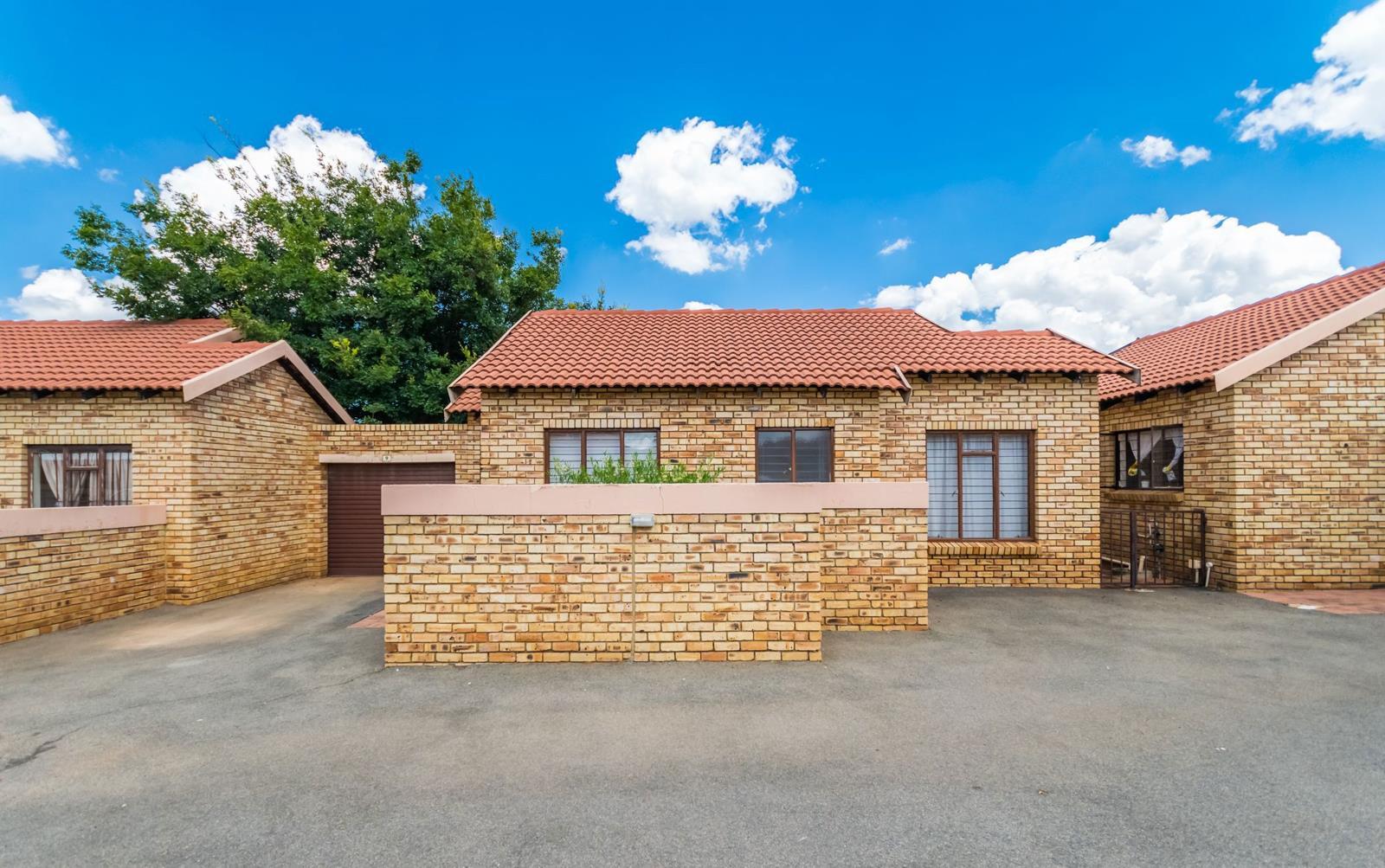 2 Bedroom Townhouse in Greenhills