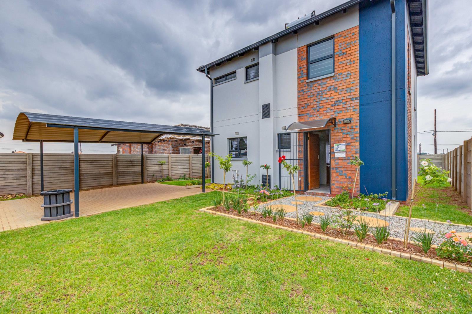 4 Bedroom House in Bram Fisherville