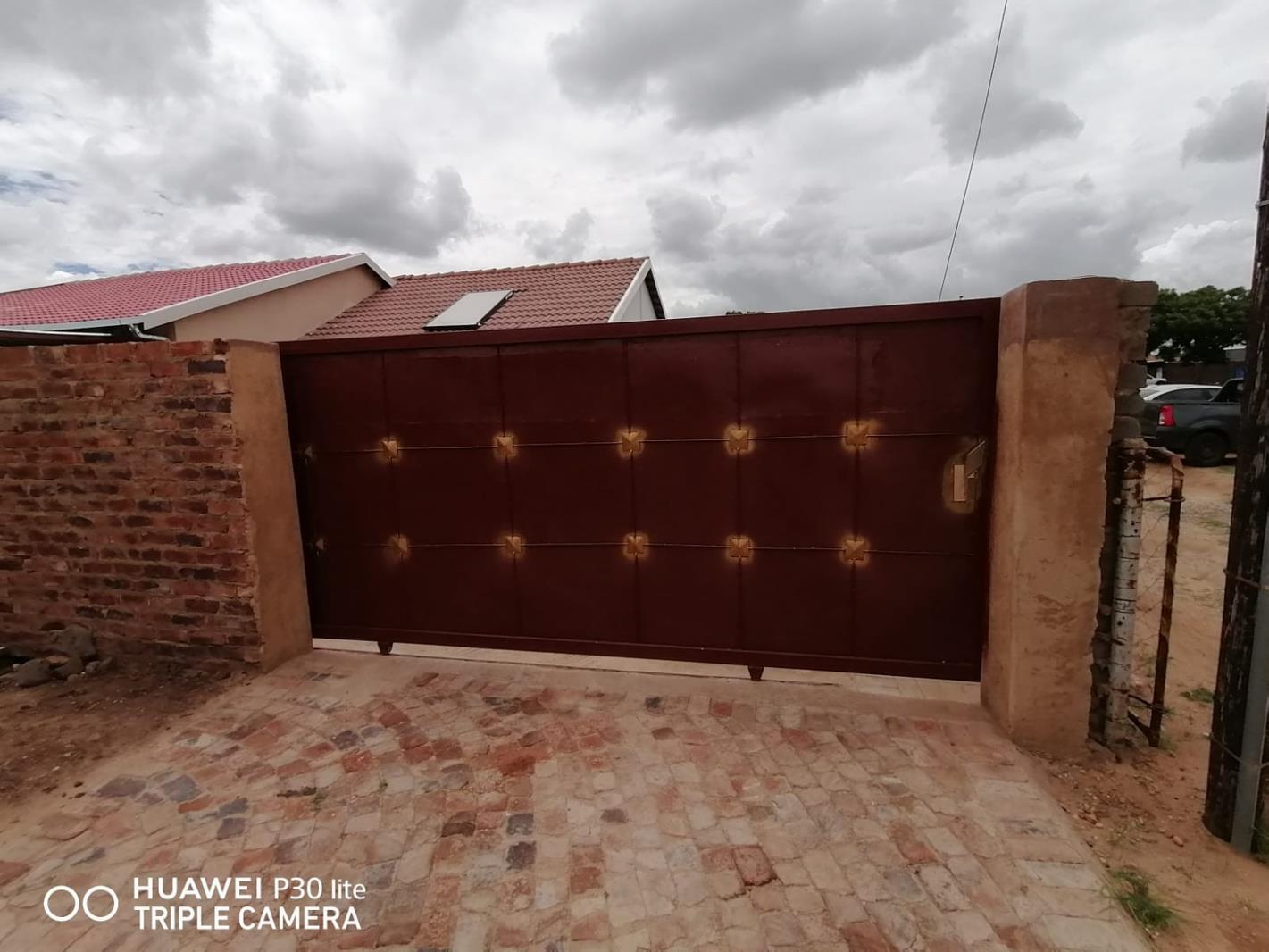 2 Bedroom House in Mmabatho