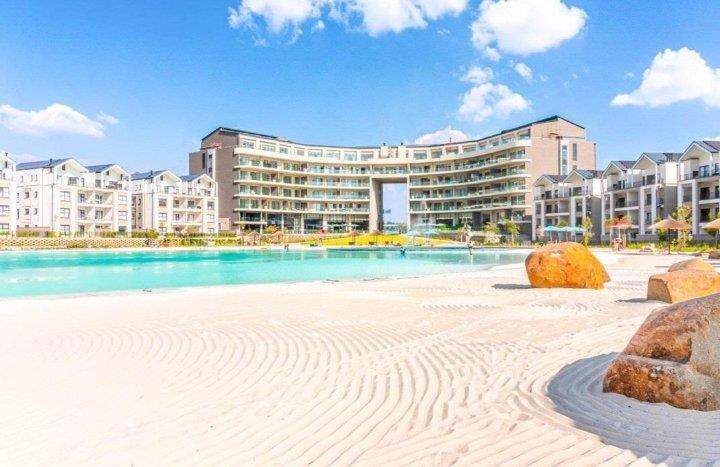 1 Bedroom Apartment in Waterfall