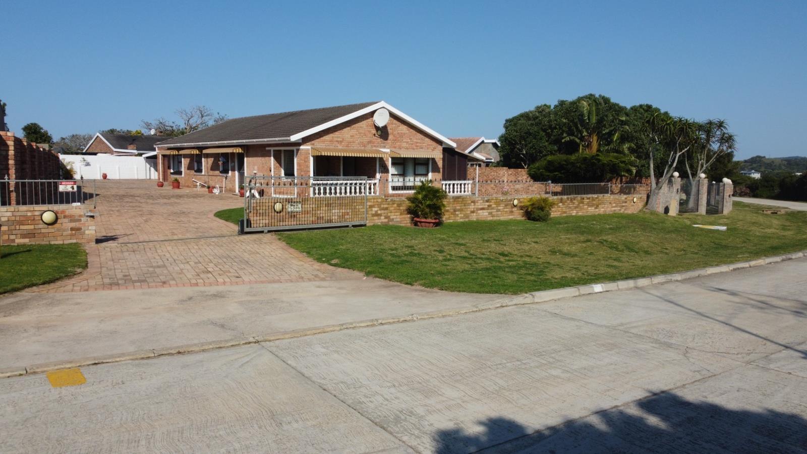 3 Bedroom House in Kleinemonde