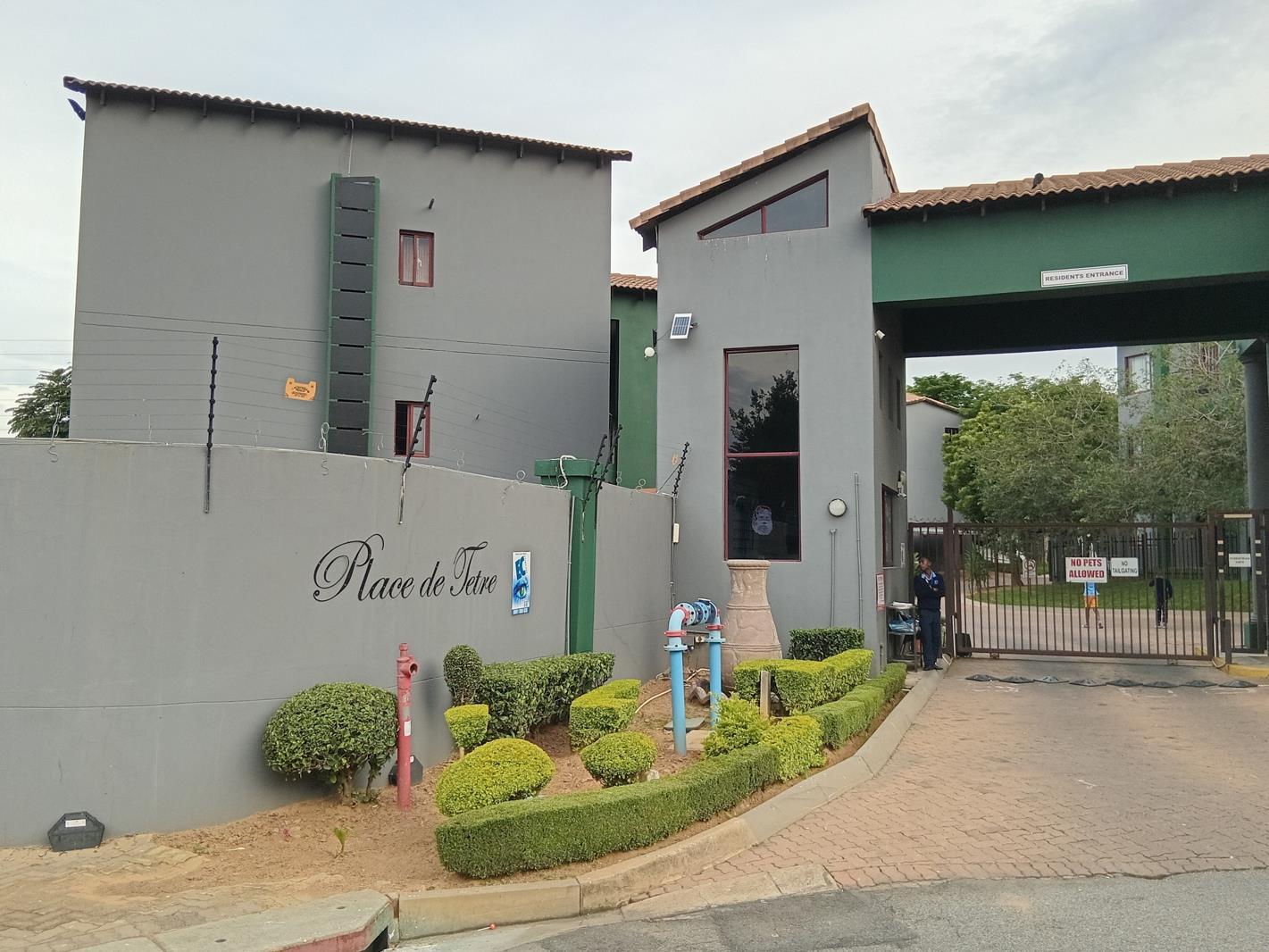 2 Bedroom Townhouse in Honeydew