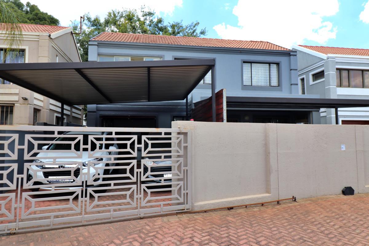 3 Bedroom Townhouse in Buurendal