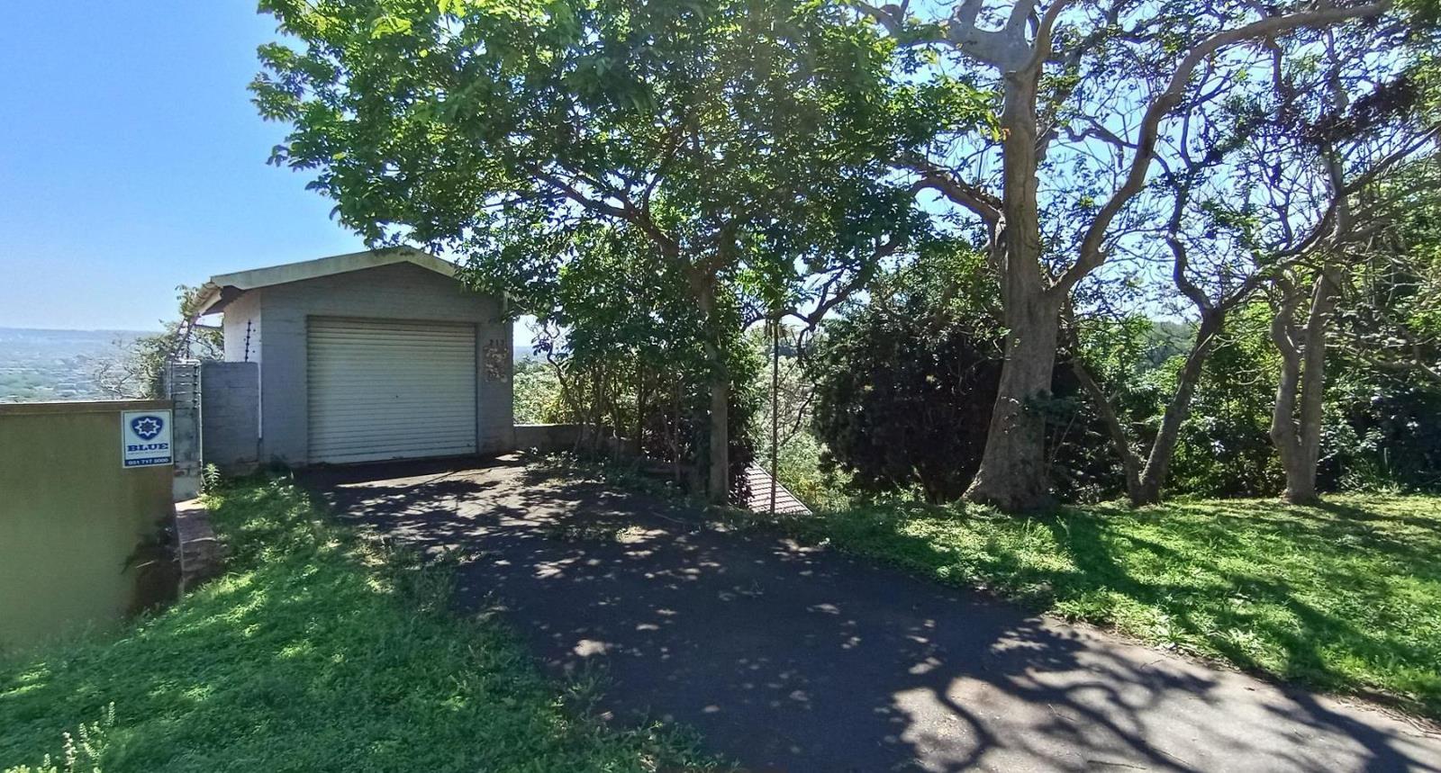 4 Bedroom House in Manor Gardens