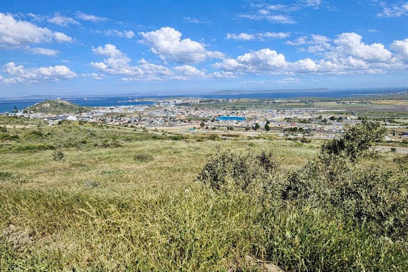 721 m² Land available in Hoogland