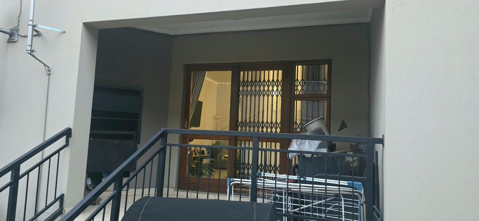 2 Bedroom Townhouse in Meyersdal