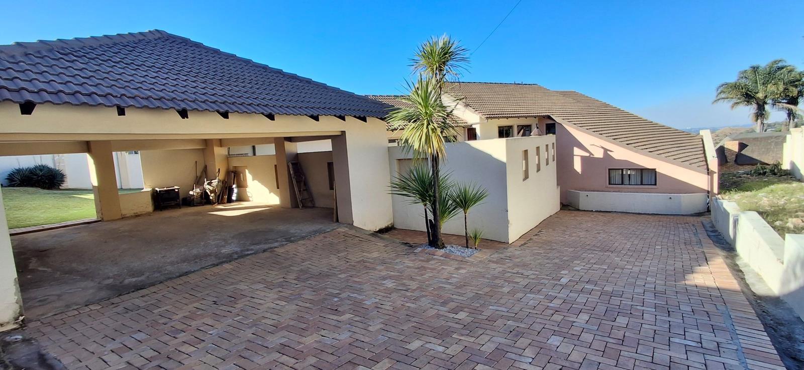 4 Bedroom House in Horizon View