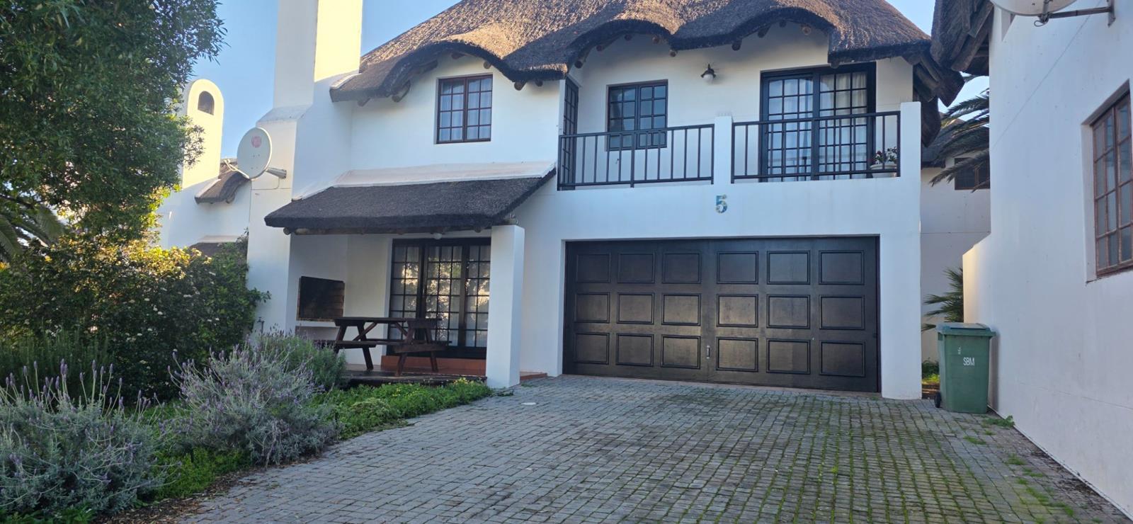 3 Bedroom House in Shelley Point